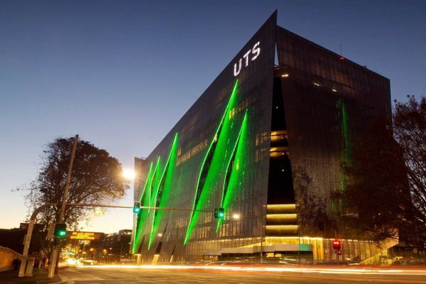 2022 UTS Survival Guide. Welcome to UTS!